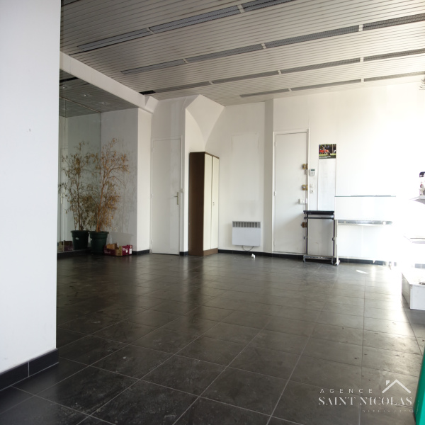 Location Immobilier Professionnel Local d'activité Hardricourt 78250